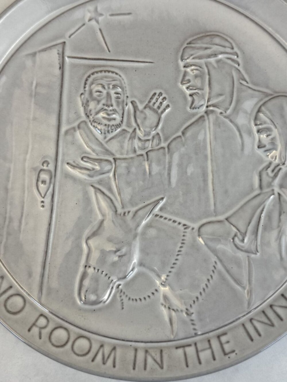 Vintage Frankoma 1971 "No Room In The Inn" Christmas Collector Plate John Frank - Picture 2 of 5